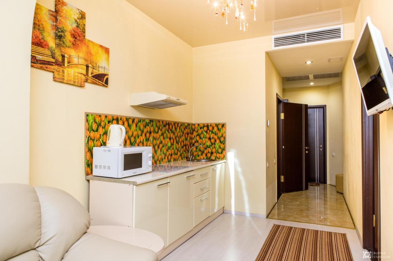 Seven Eleven Apartment Hotel In Most City Dnipro Exterior foto
